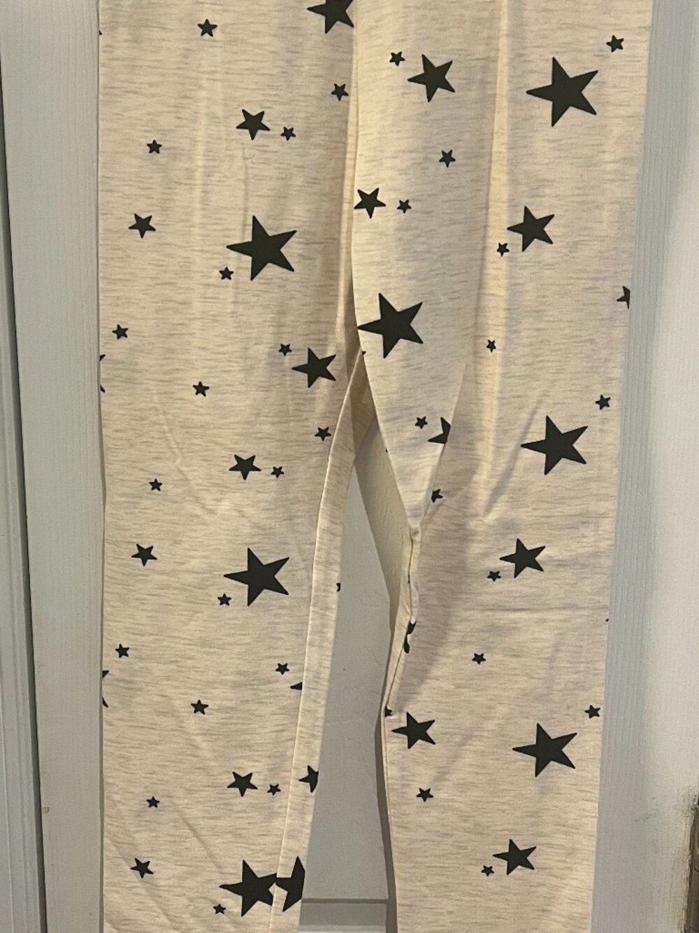 Old Navy Girls Cream w/ Black Stars Prints Pants/Leggings  Size 10-12 Like New